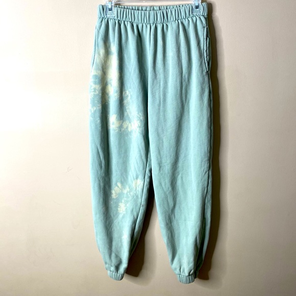 Brandy Melville Pants - Brandy Melville tie-dye Rosa jogger sweatpants with pockets